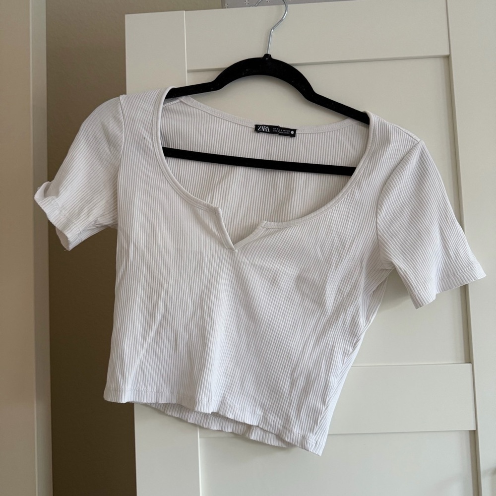 Zara White Ribbed Notch-Neck Crop Top